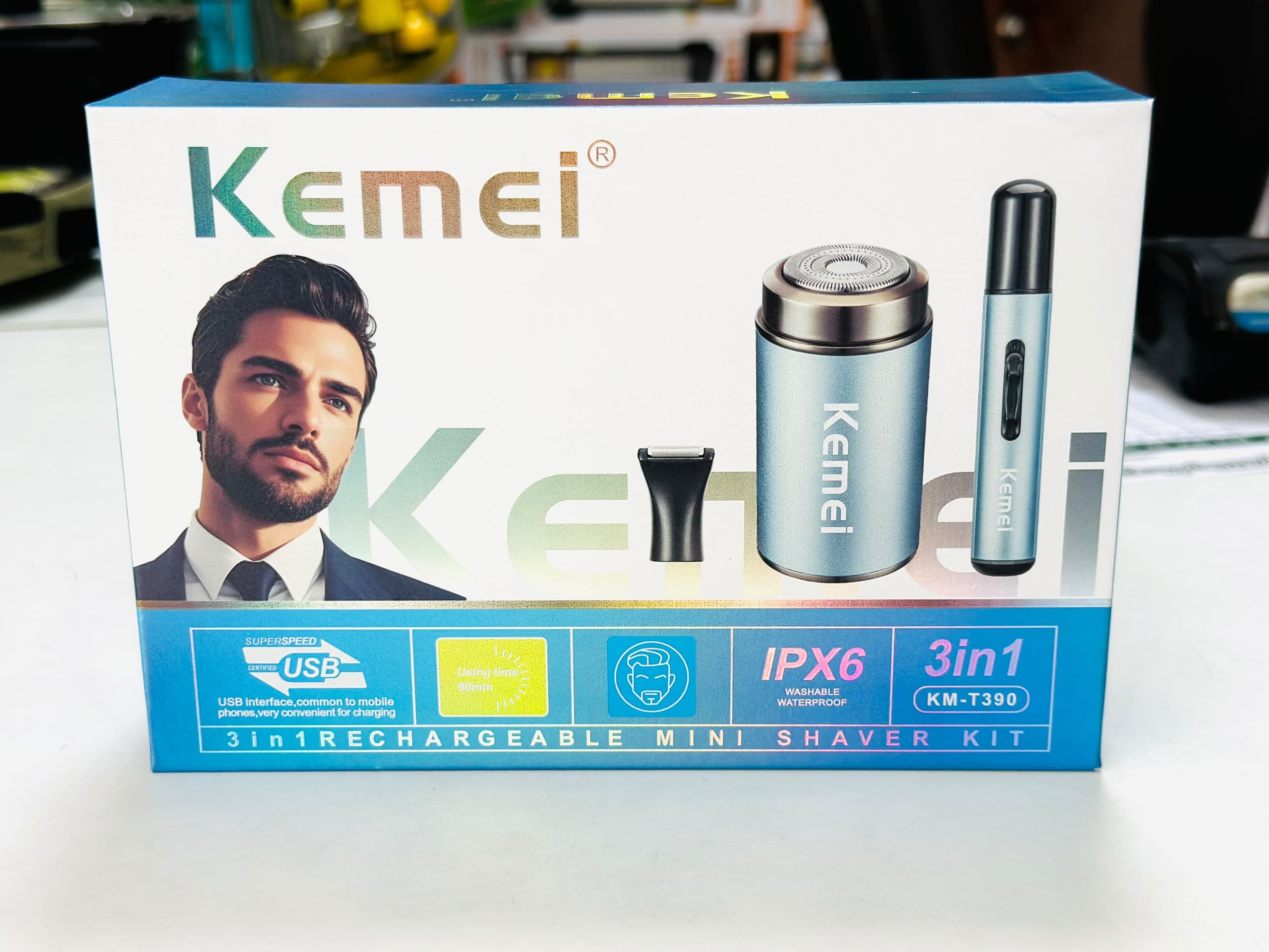 ماشین اصلاح موی صورت کیمی مدل KM-T390 ضد آب با برش چرخشی